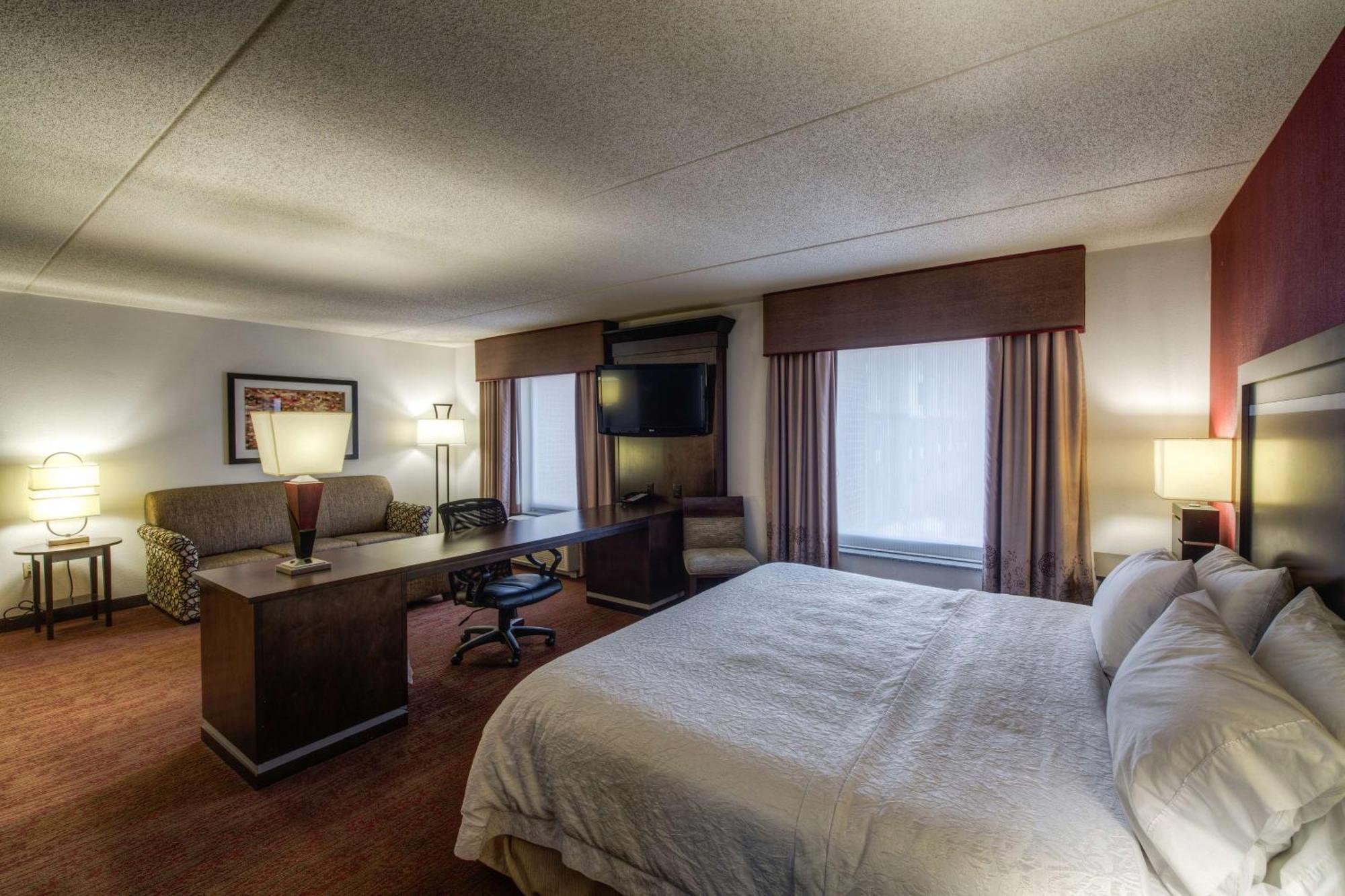 Hampton Inn & Suites Detroit/Airport Romulus Ngoại thất bức ảnh