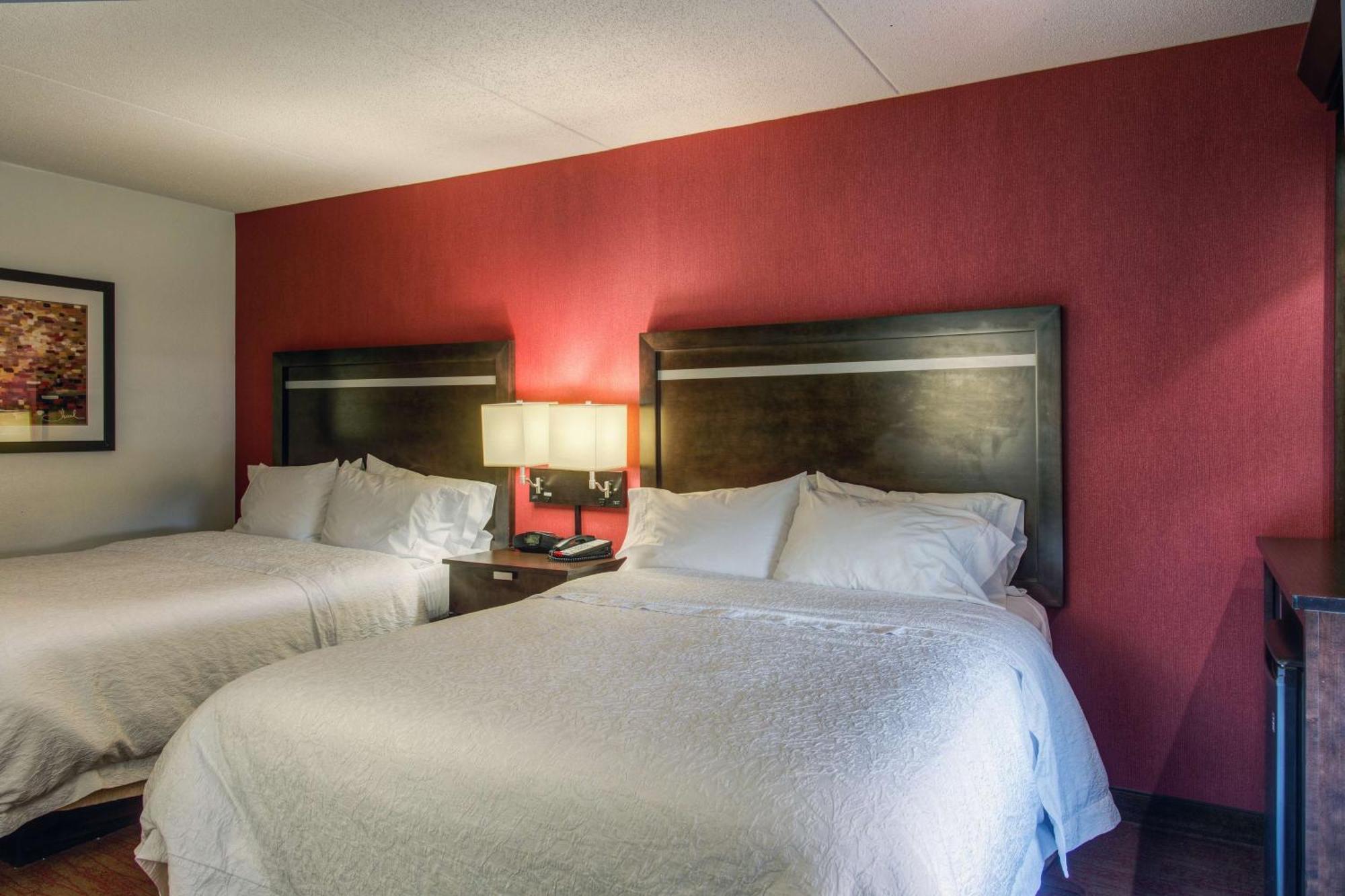 Hampton Inn & Suites Detroit/Airport Romulus Ngoại thất bức ảnh